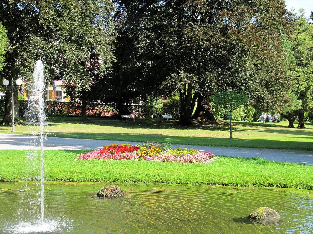 Hotel Harzer Am Kurpark Bad Herrenalb Buitenkant foto